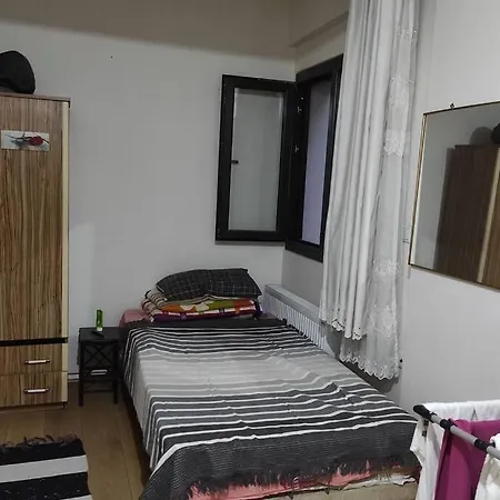 Karsiyaka Tersane 1+1 * Izmir